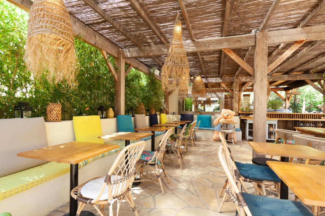 Hotel La Piscine Le Lavandou Exterior photo