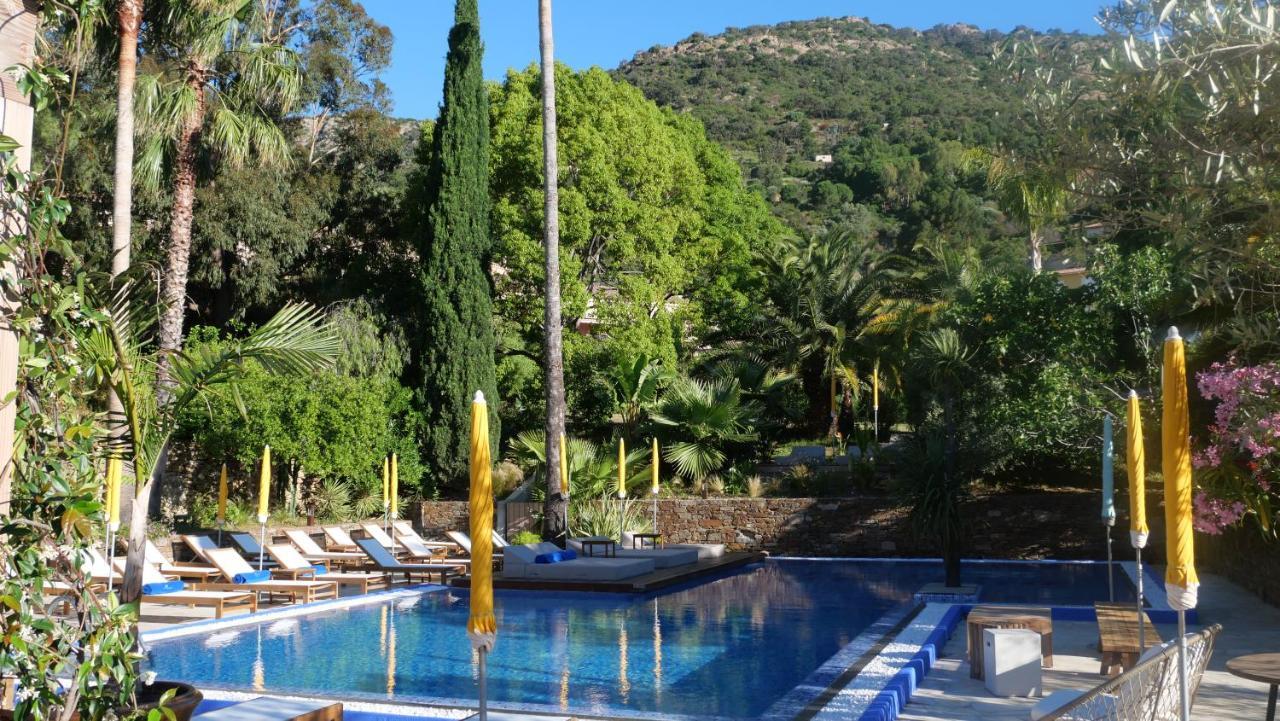 Hotel La Piscine Le Lavandou Exterior photo